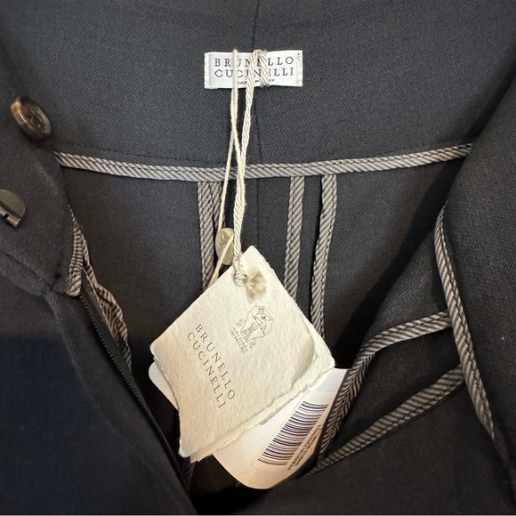 Brunello Cucinelli Women's Wool Bermuda Shorts Sz 6 Black - Picture 3 of 4